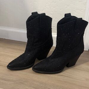 Black Embellished Women's Ankle Boots - Fashionable Sparkle